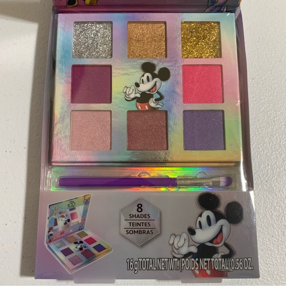 Disney 100 Eyeshadow Palette with Mirror and Cosmetic Brush-New - Picture 2 of 9